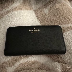 Brand new Kate spade wallet